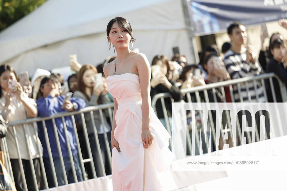 Red carpet at Seoul Drama Awards in South Korea South Korean singer and actress Jeong Eun-ji poses for photos on the red carpet during the 21st Seoul International Drama Awards in Seoul, South Korea, on October 08, 2026. Seoul South Korea