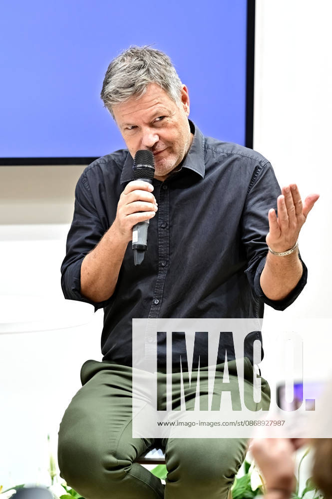 Frankfurt Book Fair 2026: Author Robert Habeck on October 8, 2026, at the Frankfurt Book Fair 20261008MWI152860