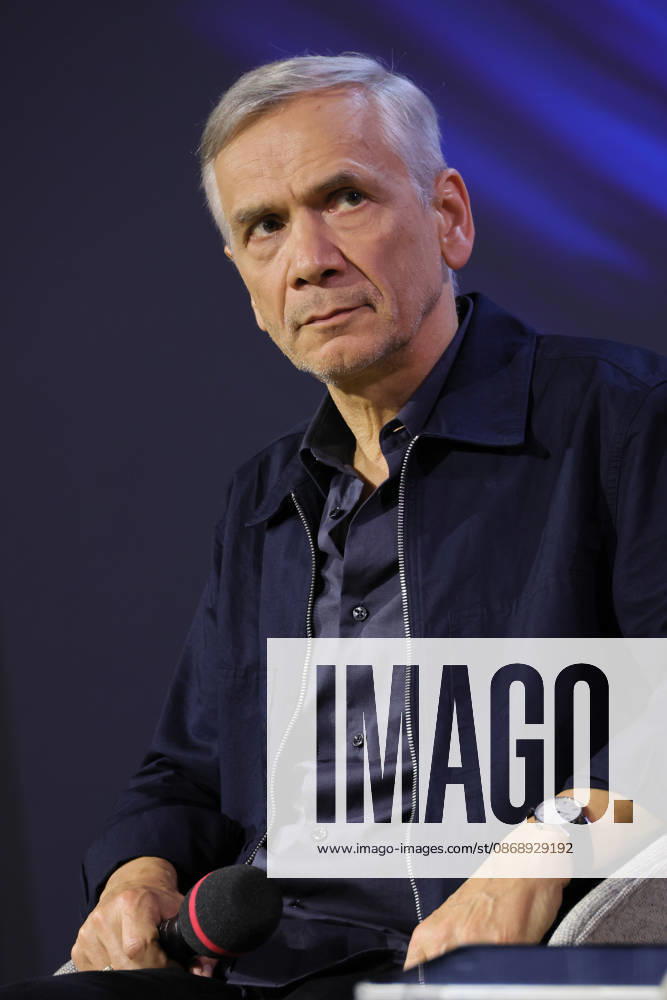 Frankfurt am Main, Germany, Frankfurt Book Fair: Lutz Seiler, author of the book *Das tickende Herz*, in conversation on the ARD Stage