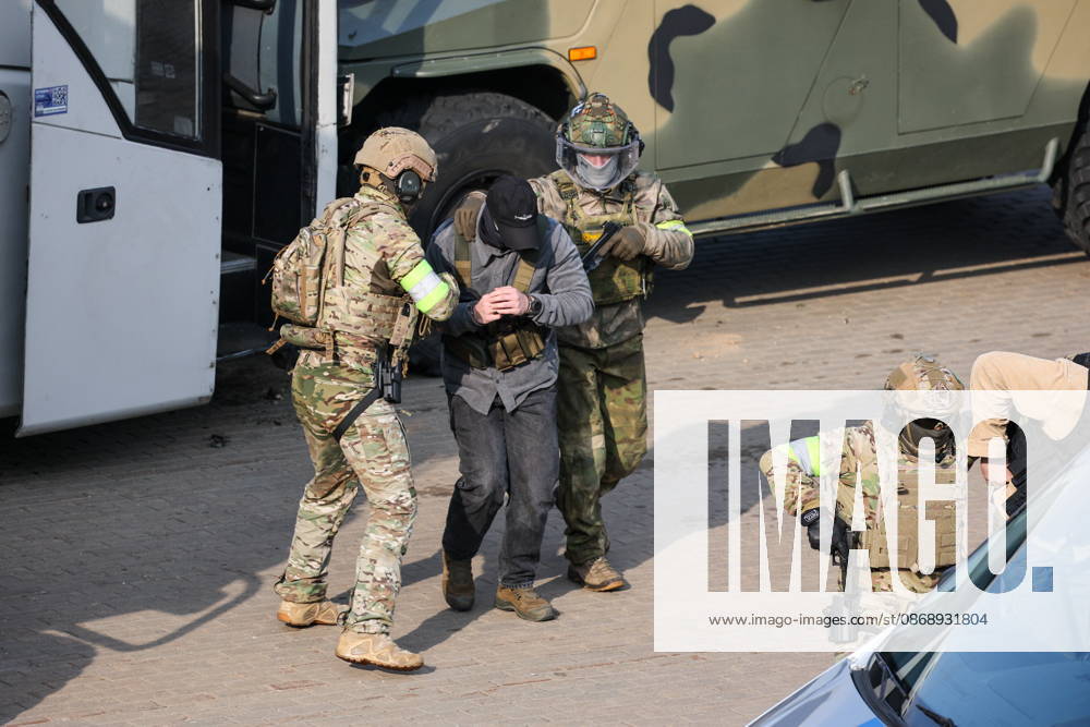 BELARUS, MINSK - OCTOBER 8, 2026: The final phase of the Eurasia-Antiterror 2026 counter-terrorism exercise by relevant agencies of the CIS and SCO member states. The drill is held as part of the 2026 CIS and SCO Counter-Terrorism Forum Minsk Belarus - ZUMAt113 20261008_zaa_t113_312