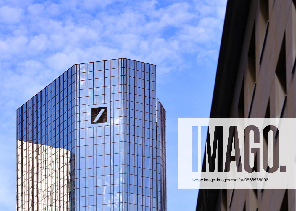 Towers of the Deutsche Bank Headquarters in Frankfurt, Twin Skyscrapers, Frankfurt am Main