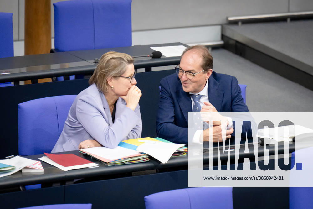 Alexander Dobrindt, Federal Minister of the Interior; Stefanie Hubig, Federal Minister of Justice and Consumer Protection; Reichstag Building; Bundestag; session week; Alexander Dobrindt, Federal Minister of the Interior; Stefanie Hubig, Federal Minister of Justice and Consumer Protection; Berlin, Berlin, GER