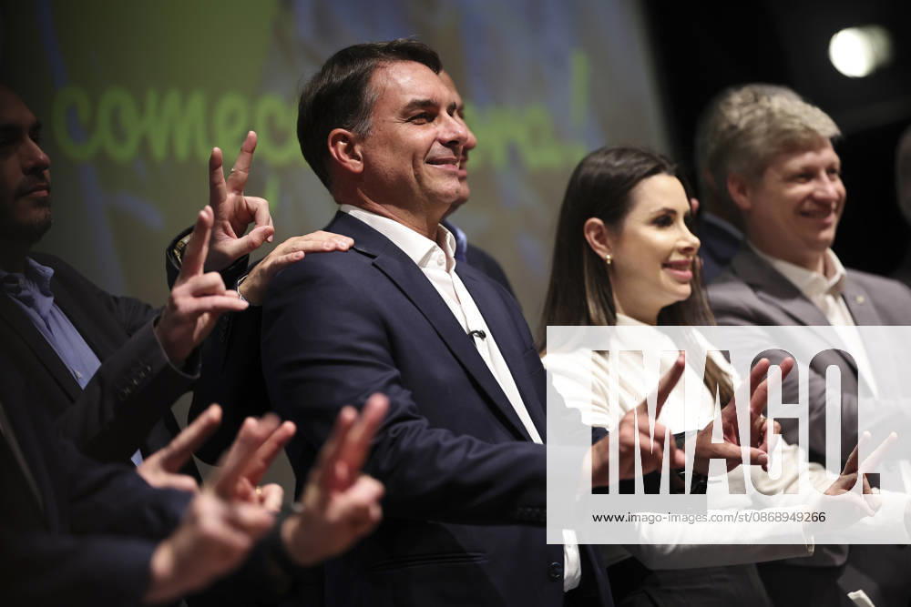 Brazilian presidential candidate Flavio Bolsonaro of the Liberal Party BRASILIA, BRAZIL - OCTOBER 08 : Brazilian presidential candidate Flavio Bolsonaro of the Liberal Party (PL) poses for a photo during a meeting with elected governors ahead of the presidential runoff election, in Brasilia, Brazil on October 08, 2026. Mateus Bonomi Anadolu Brasilia Brazil. Editorial use only. Please get in touch for any other usage.
