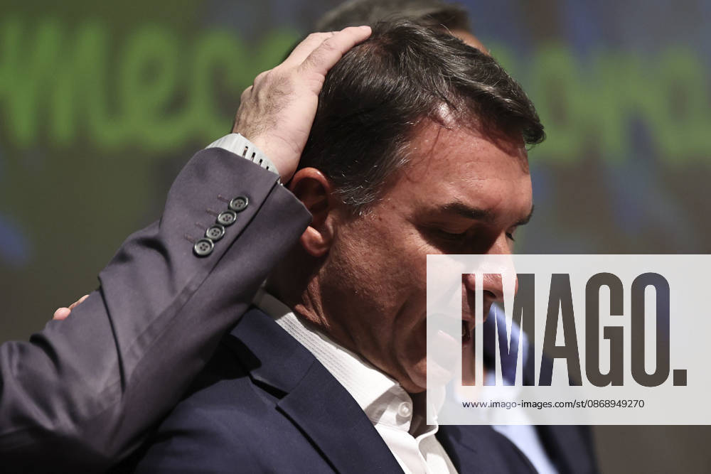 Brazilian presidential candidate Flavio Bolsonaro of the Liberal Party BRASILIA, BRAZIL - OCTOBER 08 : Brazilian presidential candidate Flavio Bolsonaro of the Liberal Party (PL) attends a meeting with elected governors ahead of the presidential runoff election, in Brasilia, Brazil on October 08, 2026. Mateus Bonomi Anadolu Brasilia Brazil. Editorial use only. Please get in touch for any other usage.