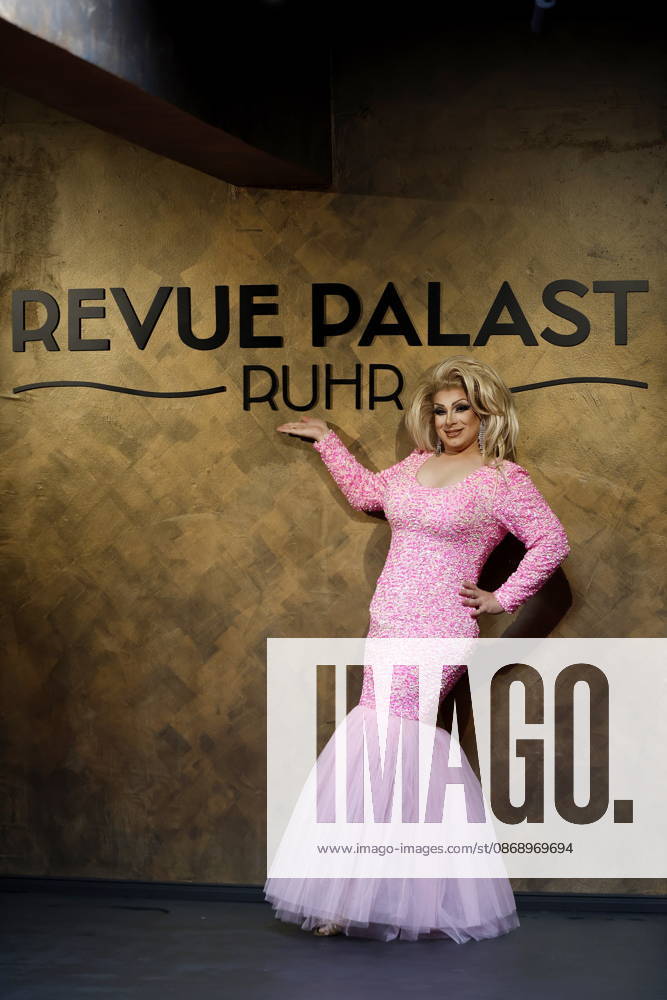 Revue Palast Ruhr press conference for the new show Iconics —a mix of cross-dressing, drag, live singing, acrobatics, and dance—Roxy