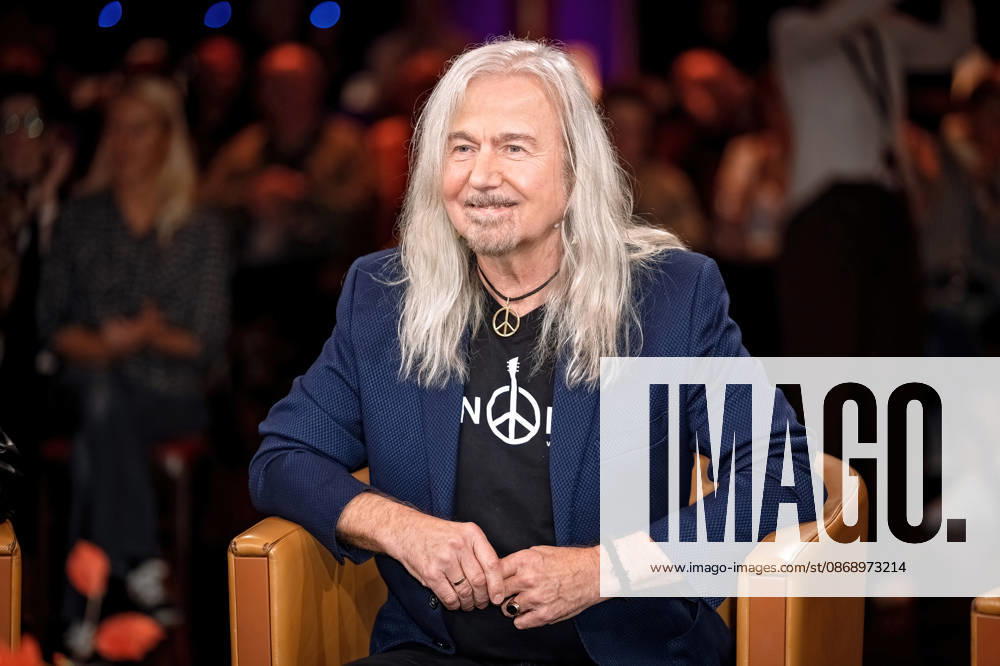 MDR Riverboat guitarist Bernd Römer of KARAT during the taping of the MDR talk show Riverboat on October 8, 2026, at Mediacity Leipzig 20261008SFL0079