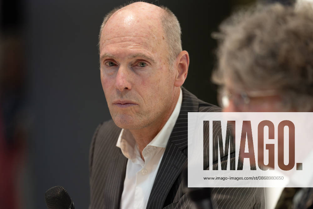 Frankfurt Book Fair 2026: Peter Andrà Alt discusses his book *The Chancellors and the Intellectuals*, Frankfurt am Main, Hesse, Germany, Exhibition Center