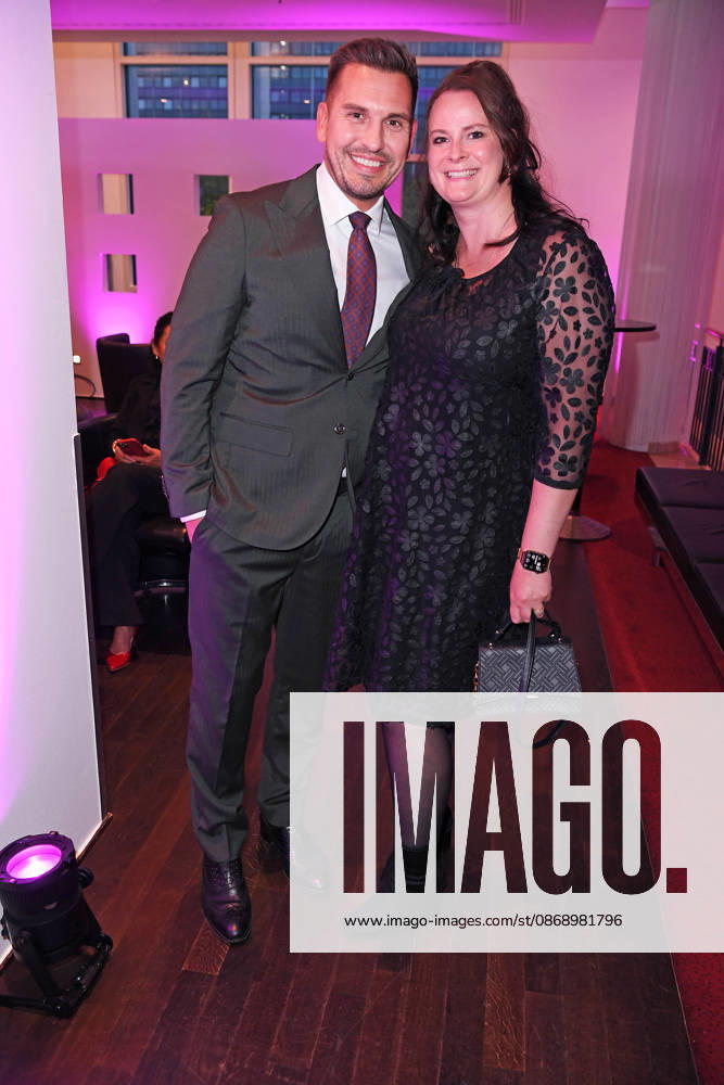 Chris Fleischhauer and Simone Wimmer from Hitradio Antenne 1 at the JULIA musical premiere at the Stage Palladium Theater in Stuttgart on October 8, 2026