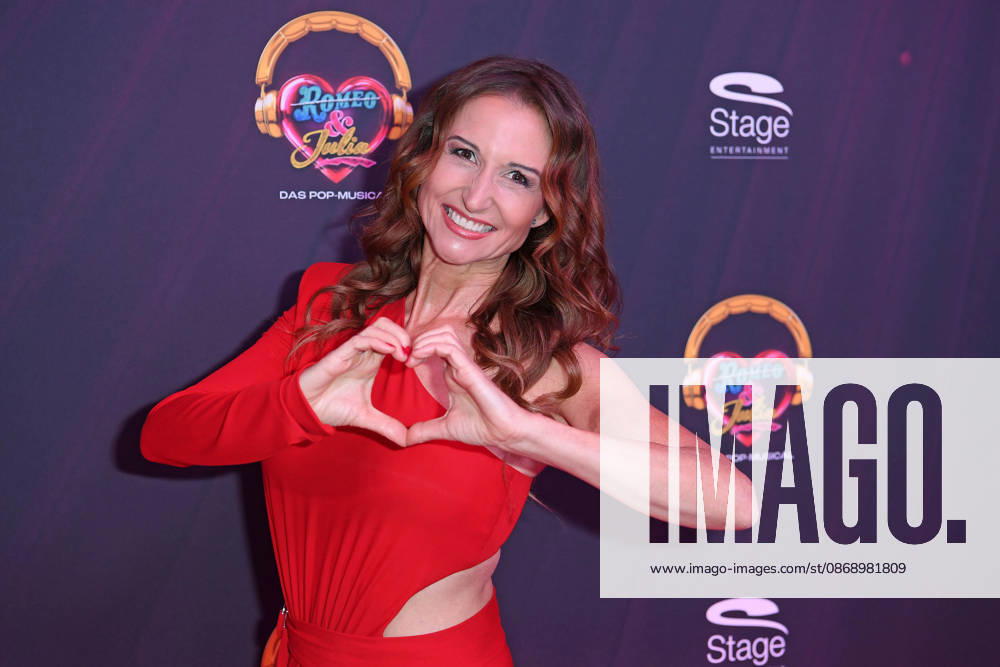 Anita Hofmann at the JULIA MUSICAL PREMIERE at the Stage Palladium Theater in Stuttgart on October 8, 2026