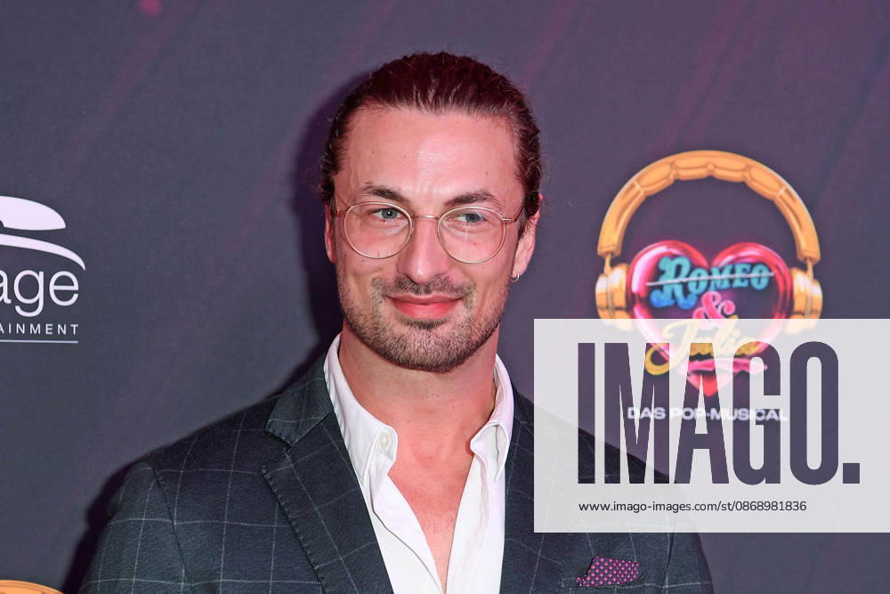 Nicolas Puschmann at the JULIA musical premiere at the Stage Palladium Theater in Stuttgart on October 8, 2026