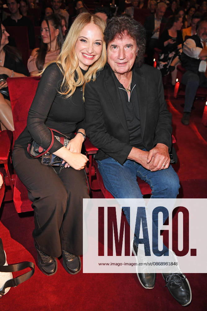 Olaf Malolepski, Olaf the Pinball Player, with his daughter Pia Malo at the JULIA MUSICAL PREMIERE at the Stage Palladium Theater in Stuttgart on October 8, 2026