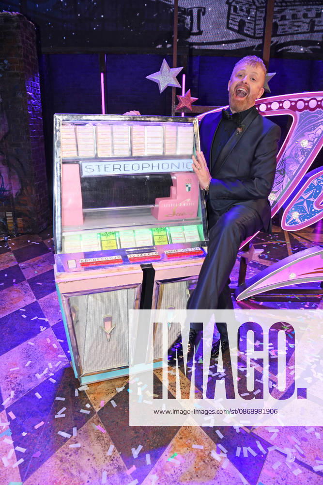 Ross Antony at the JULIA musical premiere at the Stage Palladium Theater in Stuttgart on October 8, 2026