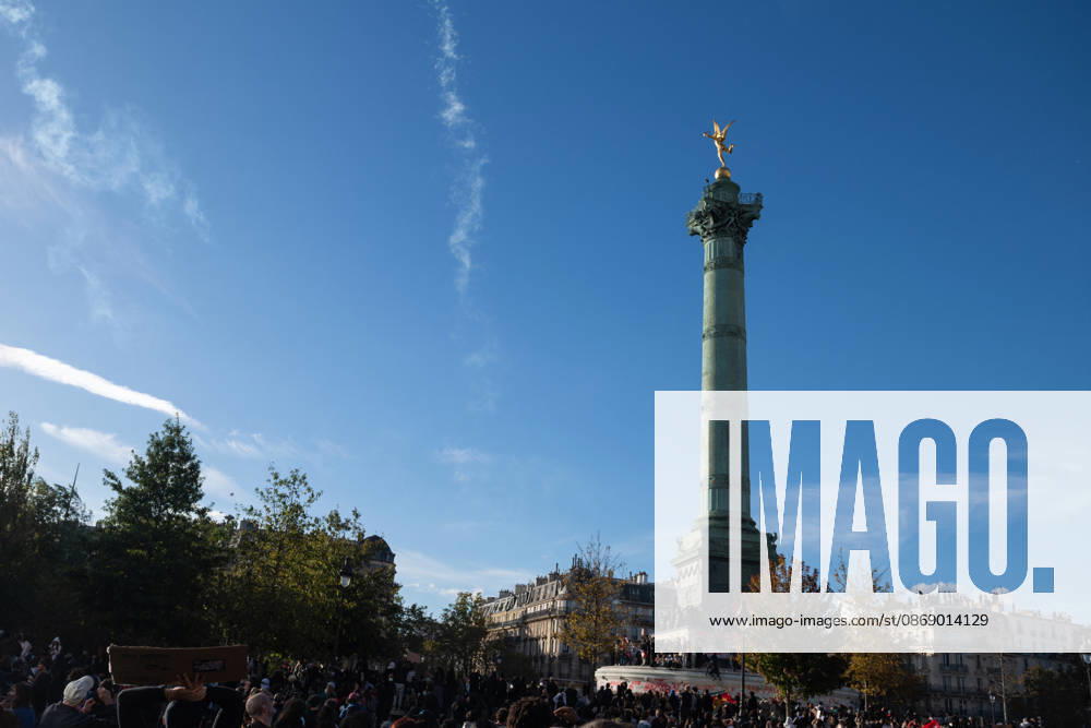 High School And University Student Protest - Paris High school students demonstrate at Place de la Bastille in Paris, France on October 8, 2026. Photo by Fabrice Sapte ABACAPRESS.COM Paris France
