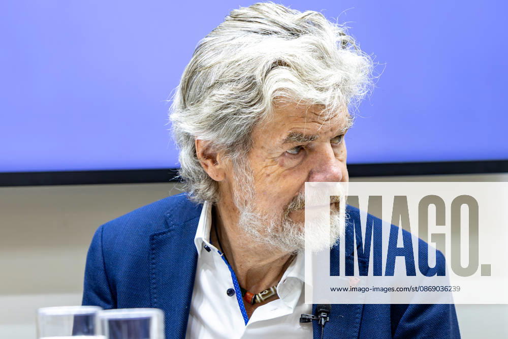 Reinhold Messner at the Frankfurt Book Fair 2026 09 10 2026 Legendary mountaineer Reinhold Messner and his wife Diane Messner will present their joint book *Lebenszeit: On the Value of Transience* at the 2026 Fr