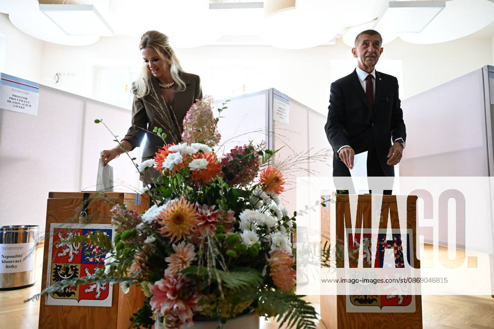 The two-day elections to municipal assemblies started in the Czech Republic together with the first round of the elections to one-third of the Senate, on October 9, 2026. On the photo votes Czech Prime Minister Andrej Babis (ANO) and his wife Monika Babisova, in Pruhonice, Czech Republic. (CTKxPhoto KaterinaxSulova) CTKPhotoP2026100904744 CTKPhotoP2026100904744
