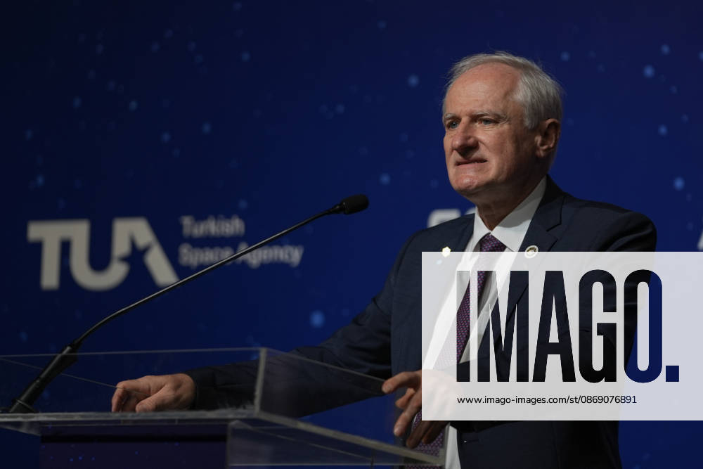 Closing ceremony of the 77th International Astronautical Congress in Antalya ANTALYA, TURKIYE - OCTOBER 09: IAF Executive Director Christian Feichtinger speaks during the award and certificate ceremony is held for the winners of student competitions during the closing ceremony of the 77th International Astronautical Congress (IAC), organized by the International Astronautical Federation (IAF), at the NEST Congress Center in Antalya, Turkiye on October 09, 2026. Osmancan Gurdogan Anadolu Antalya Turkey. Editorial use only. Please get in touch for any other usage.