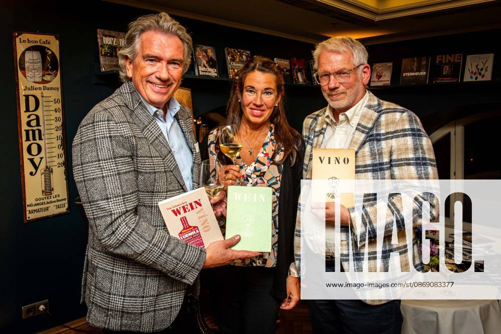 Frankfurt am Main, Frankfurt Book Fair 2026, Book Salon at the Frankfurter Hof, featuring (from left) publisher Ralf Frenzel, Petra Rick, and Daniel Deckers ES