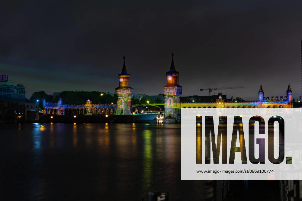 Festival of Lights 2026 Festival of Lights ** ** ** Festival of Lights 2026 at the Oberbaum Bridge, Berlin, Berlin, Germany H0A7534