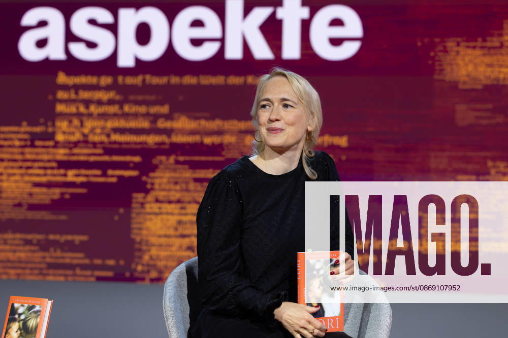 Frankfurt Book Fair 2026: Anousch Mueller presents her new book *Lori* on the literature stage hosted by ARD, ZDF, and 3sat, Frankfurt am Main, Hesse, Germany, Exhibition Center