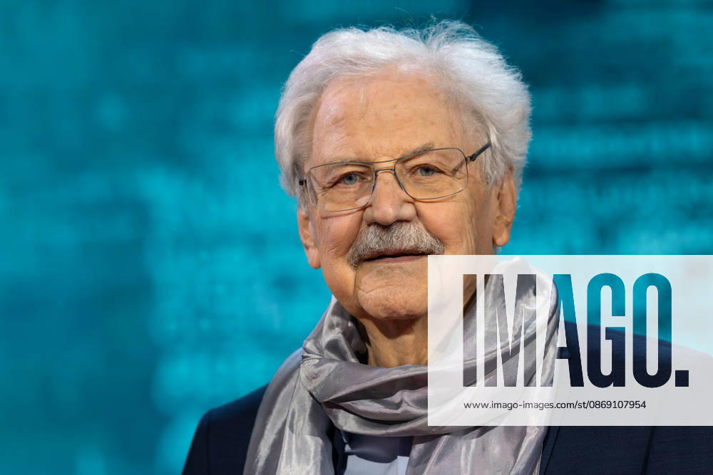 Frankfurt Book Fair 2026: Paul Maar discusses his new book *Lorna* on the literature stage hosted by ARD, ZDF, and 3sat, Frankfurt am Main, Hesse, Germany, Exhibition Center