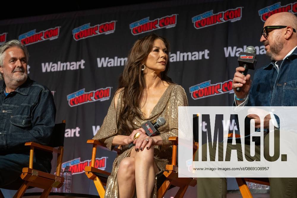 New York Comic Con , New York, USA - 09 Oct (L-R) Tom Butterworth, Catherine Zeta-Jones and Peter Lawson speak at AMC+ Spotlight: Kill Jackie during New York Comic Con 2026 at Jacob Javits Center on October 09, 2026 in New York City. New York United States