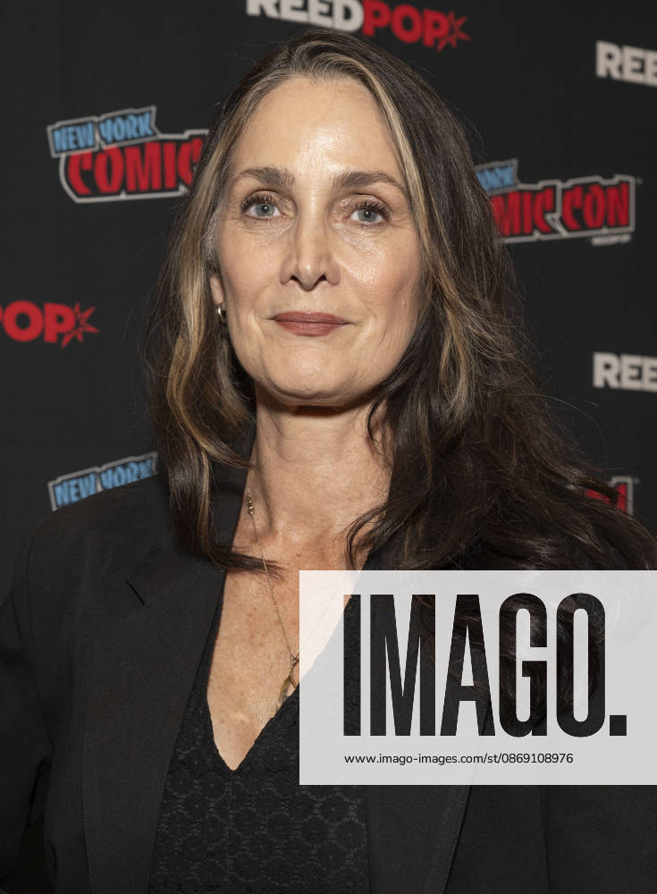 CARRIE ANNE MOSS attends the press room for YAGA on AMC Plus during New York Comic Con at Jacob Javits Convention Center in New York. 9 October 2026 New York USA - ZUMAa265 20261009_zep_a265_003