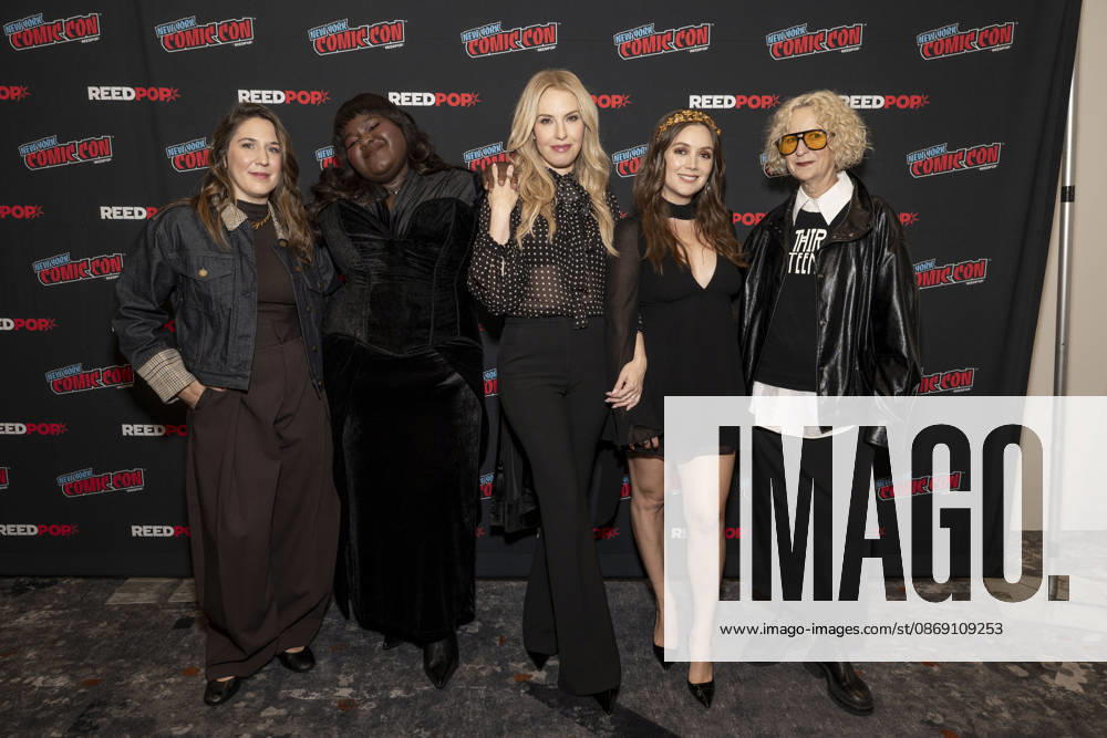 CATHERINE CRABTREE, GABOUREY SIDIBE, LESLIE GROSSMAN, BILLIE LOURD and LOU EYRICH attend the press room for American Horror Story 13 on FX during New York Comic Con at Jacob Javits Convention Center in New York. 9 October 2026 New York USA - ZUMAa265 20261009_zep_a265_087