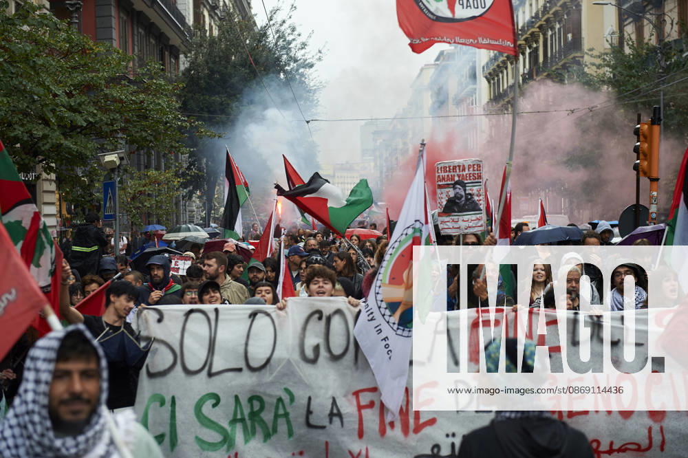 Pro-Palestine protests in Naples NAPLES, ITALY - OCTOBER 10: People take part in a protest during the Global Day of Action for Palestine in defence of the Palestinian people, to call for an arms embargo and sanctions against Israel in Naples, on October 10, 2026. Eliano Imperato Anadolu Naples Italy. Editorial use only. Please get in touch for any other usage.