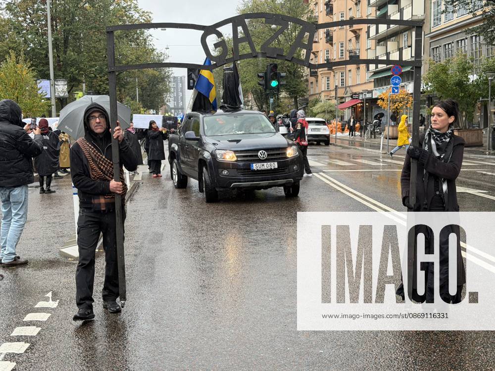 Demonstrators march in Stockholm to show solidarity with Palestinians STOCKHOLM, SWEDEN - OCTOBER 10: Demonstrators march to draw attention to the situation in Palestine and mark the third anniversary of the war in Gaza, on October 10, 2026, in Stockholm, Sweden. Atila Altuntas Anadolu Stockholm Sweden. Editorial use only. Please get in touch for any other usage.