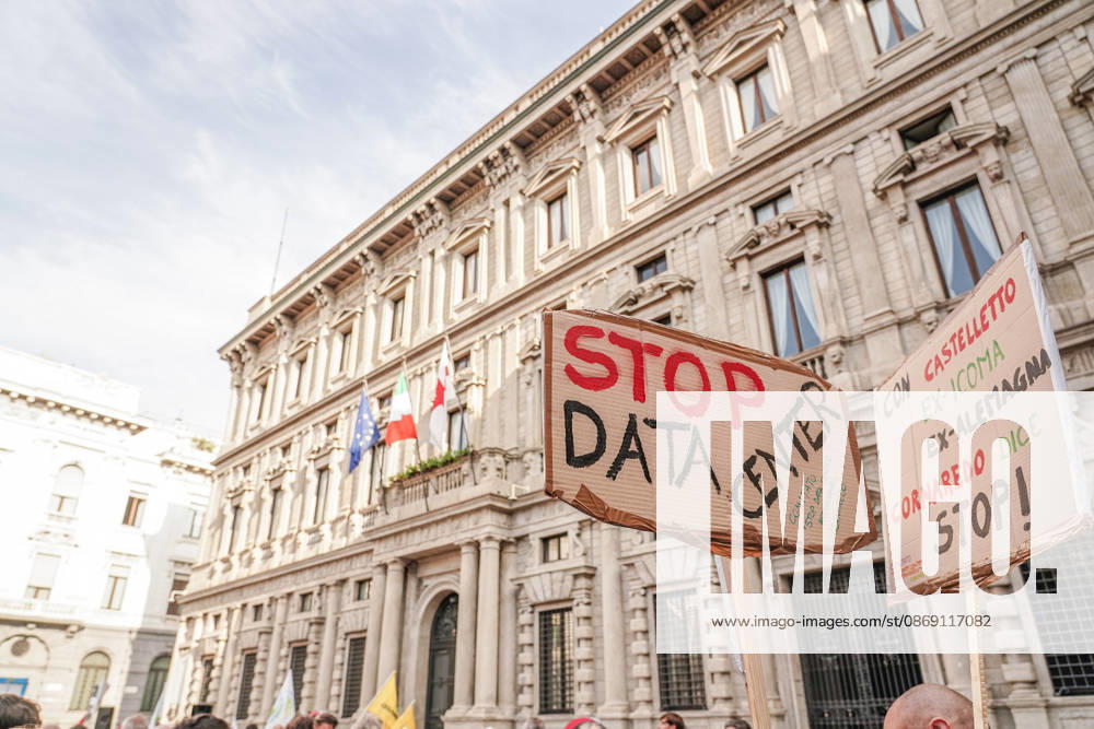 IPA89503721 - Milan, October 10, 2026 A protest organized by local No Data Centers committees to demand a halt to the construction and operation of new data centers in the province of Milan.