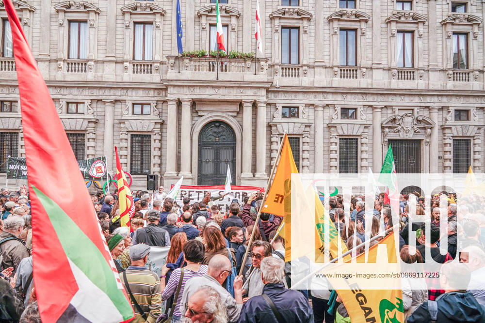 IPA89503004 - Milan, October 10, 2026 A protest organized by local No Data Centers committees to demand a halt to the construction and operation of new data centers in the province of Milan.