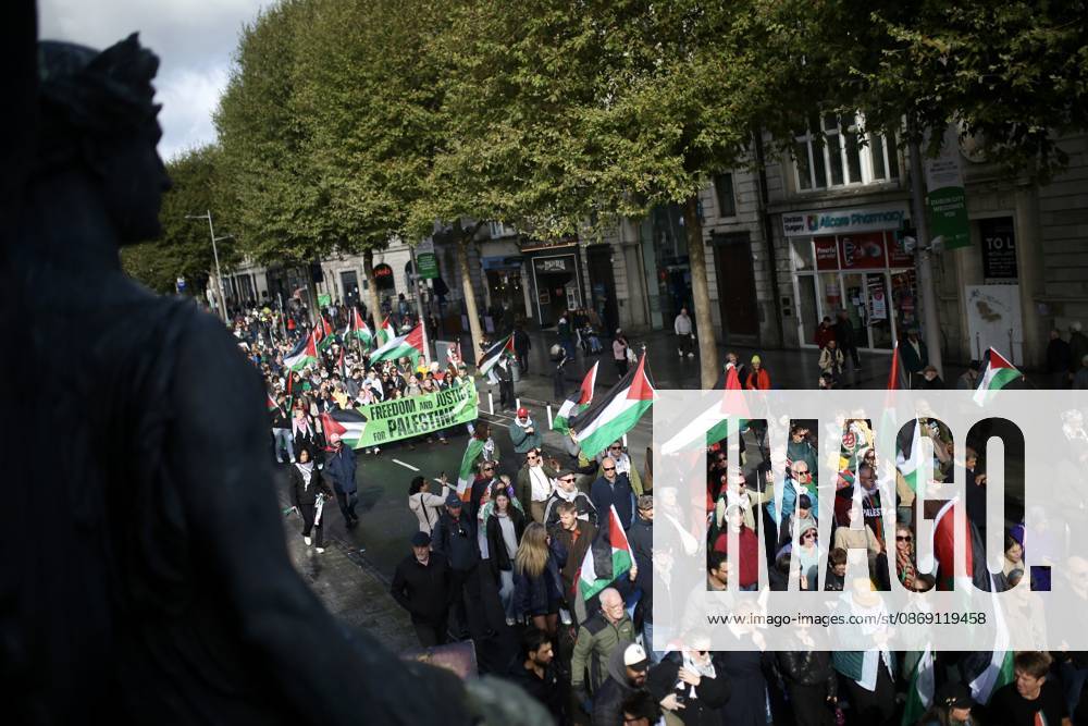 Thousands of pro-Palestine demonstrators gather in Dublin DUBLIN, IRELAND - OCTOBER 10: Thousands of pro-Palestine demonstrators gather in Dublin, Ireland, on October 10, 2026, for a national march marking three years since the October 7 attacks and the subsequent war in Gaza. Organized by the Ireland-Palestine Solidarity Campaign, the protest calls for sanctions against Israel and greater action by the Irish government, with demonstrators marching from the Garden of Remembrance towards the Dail. Mostafa Darwish Anadolu Dublin Ireland. Editorial use only. Please get in touch for any other usage.