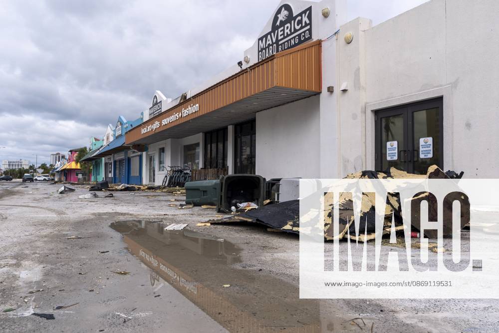 Businesses are damaged after Hurricane Isaias came ashore..Hurricane Isaias made landfall Friday, October 9 along the U.S. Gulf coast. Pensacola Beach USA - ZUMAs197 20261010_aaa_s197_040