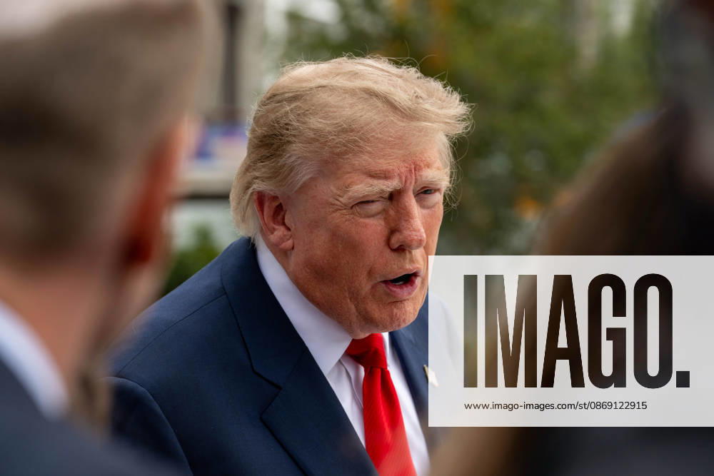President DONALD TRUMP speaks to members of the media on the South Lawn of the White House before departing for Clarksville, Tennessee, where he is scheduled to attend a campaign rally in support of Republican candidates ahead of the November midterm elections. Washington United States - ZUMAk206 20261010_znp_k206_012