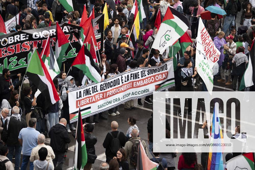 IPP Photo by Diego Nangano, Rome, October 10, 2026. Pro-Palestine demonstration; the photo shows protesters. Italy Photo Press World. Copyright