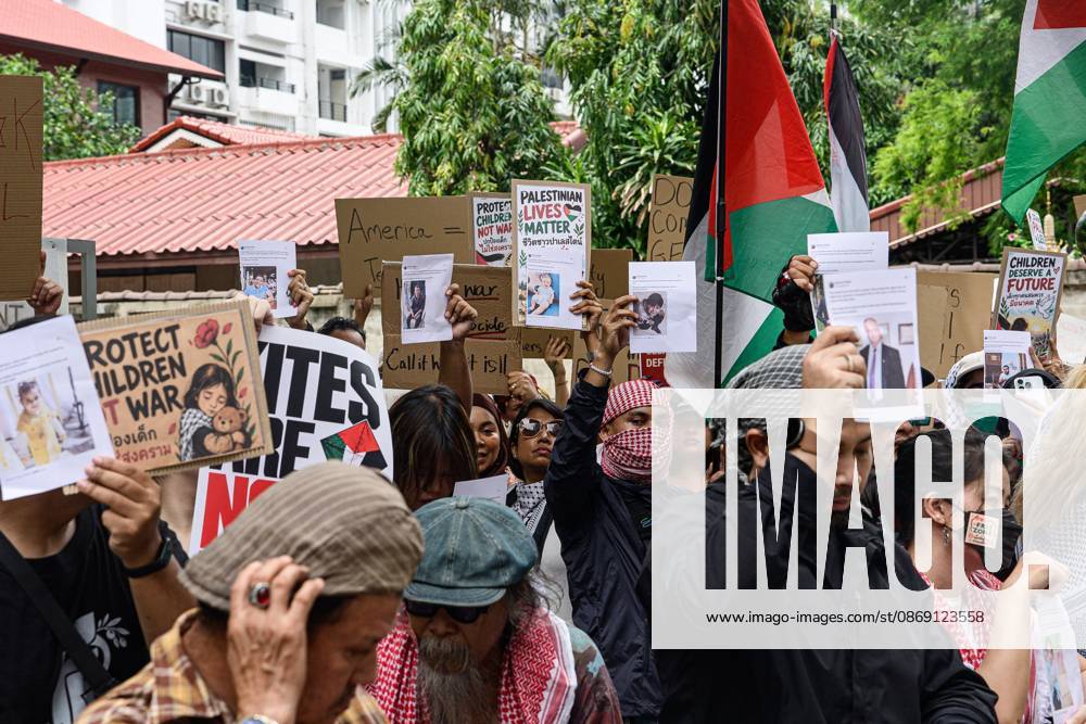 BANGKOK, THAILAND, OCTOBER 10, 2026: Pro-Palestinian demonstrators gather outside the Israeli Embassy in Bangkok during a protest marking 1,100 days since the start of the war in Gaza. Participants held portraits of Palestinians killed during the conflict for three minutes in an action titled Every Life Isn t Just a Number, symbolizing three years of war. The demonstration was held as part of a Global Action Day for Palestine. Bangkok Thailand - ZUMAq101 20261010_zna_q101_162