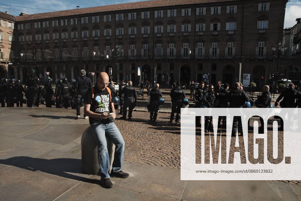 Turin, IT: TURIN, ITALY, OCTOBER 10, 2026: Thousands of pro-Palestinian demonstrators march through Turin during a protest organized by the Torino per Gaza coalition. Tensions erupted near Piazza Castello when police blocked access to the square, leading to clashes between demonstrators and riot police before some protesters were allowed to enter. Participants carried Palestinian flags and displayed effigies of Israeli Prime Minister Benjamin Netanyahu and US President Donald Trump as they marched through the city in support of Palestine. Turin IT - ZUMAq101 20261010_zna_q101_252