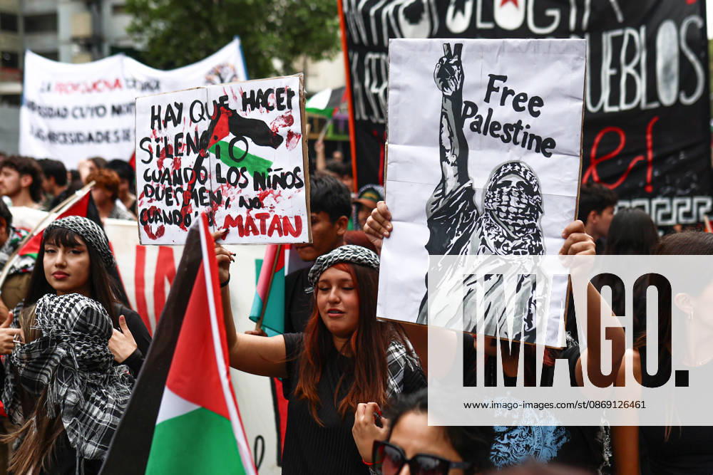 Thousands march in Santiago for Global Day of Action for Palestine SANTIAGO, CHILE - OCTOBER 10: Thousands of people take part in a demonstration organized by the Palestinian community in Chile as part of the Global Day of Action for Palestine, in Santiago, Chile, on October 10, 2026. Lucas Aguayo Araos Anadolu Santiago Chile. Editorial use only. Please get in touch for any other usage.