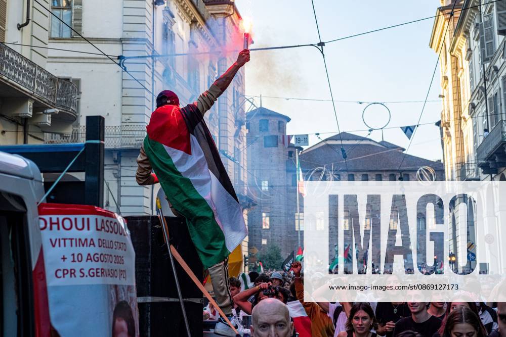 TURIN, ITALY, OCTOBER 10, 2026: Thousands of demonstrators march through the streets of Turin during a regional protest in solidarity with Palestine. Participants from across the Piedmont region gathered for the demonstration organized by Torino per Gaza, waving Palestinian flags and carrying banners as they marched through the city center. The procession passed through several neighborhoods, including Barriera di Milano, before returning toward central Turin. Italian news agency ANSA estimated attendance at around 8,000, while organizers claimed 20,000 participants. Turin Italy - ZUMAq101 20261010_zna_q101_345