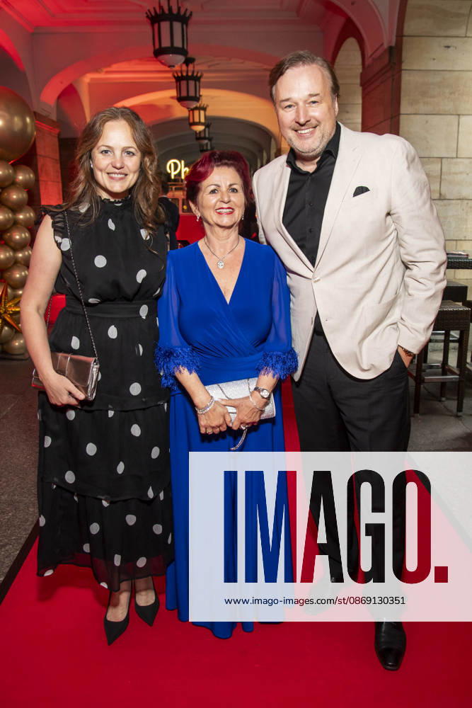 ABB HOPEGALA: Lidija Grossmann, Viola Klein, and Stephan Grossmann as guests on the red carpet at the 2026 Hope Gala at the Schauspielhaus Dresden on October 10, 2026, in Dresden, Saxony, Germany