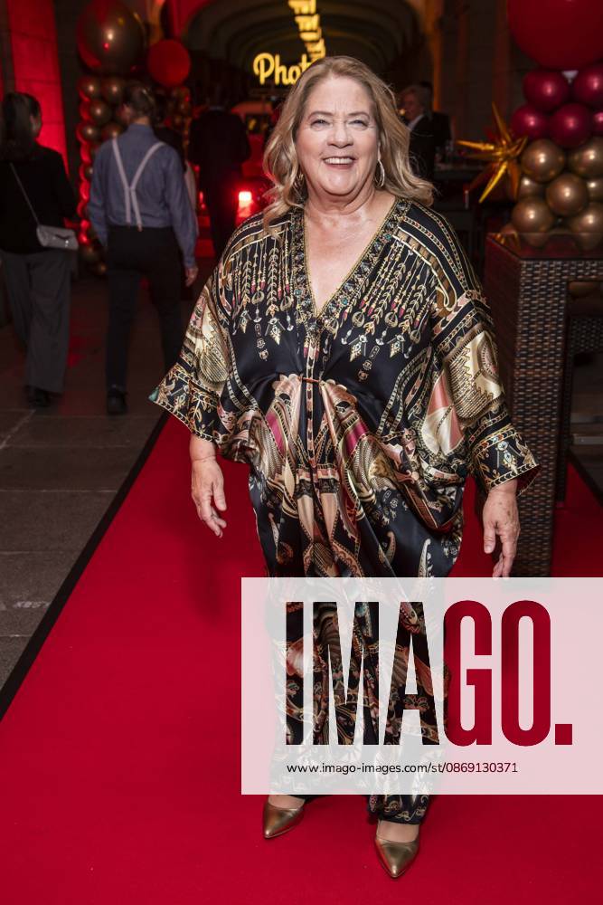 ABB HOPE GALA: Cathy Kelly Makes a Red Carpet Appearance at the 2026 Hope Gala at the Schauspielhaus Dresden on October 10, 2026, in Dresden, Saxony, Germany