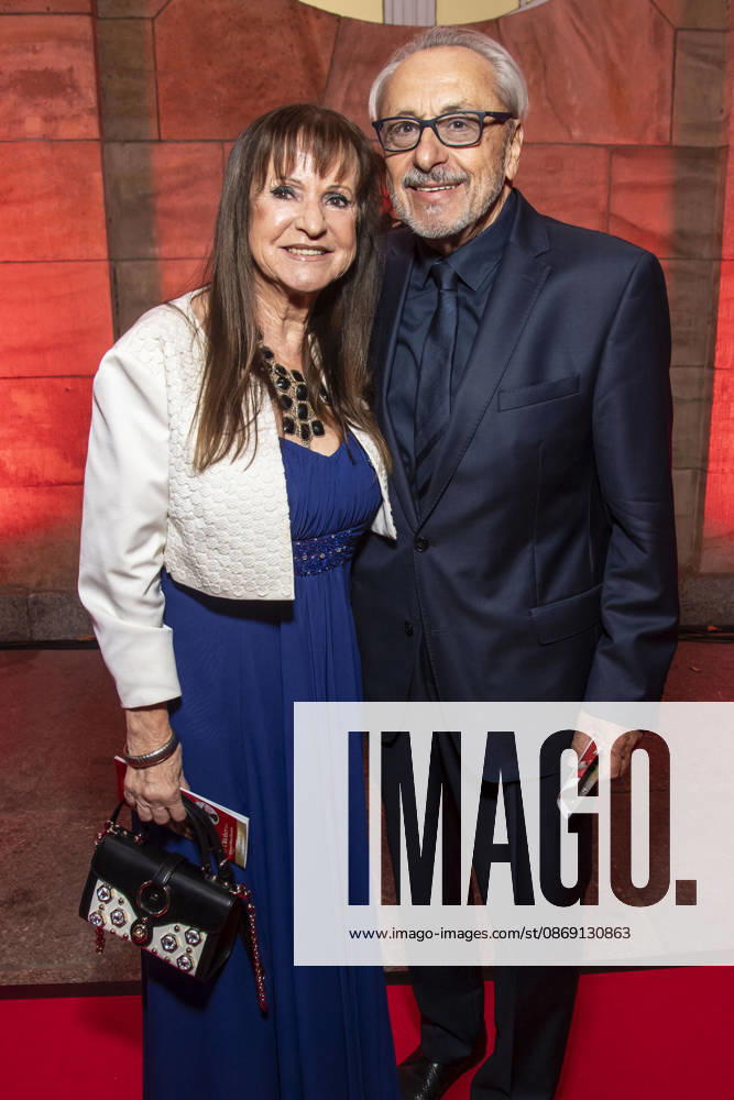 ABB HOPE GALA: Christine Stumph and Wolfgang Stumph, a married couple, appeared on the red carpet at the 2026 Hope Gala at the Schauspielhaus Dresden on October 10, 2026, in Dresden, Saxony, Germany