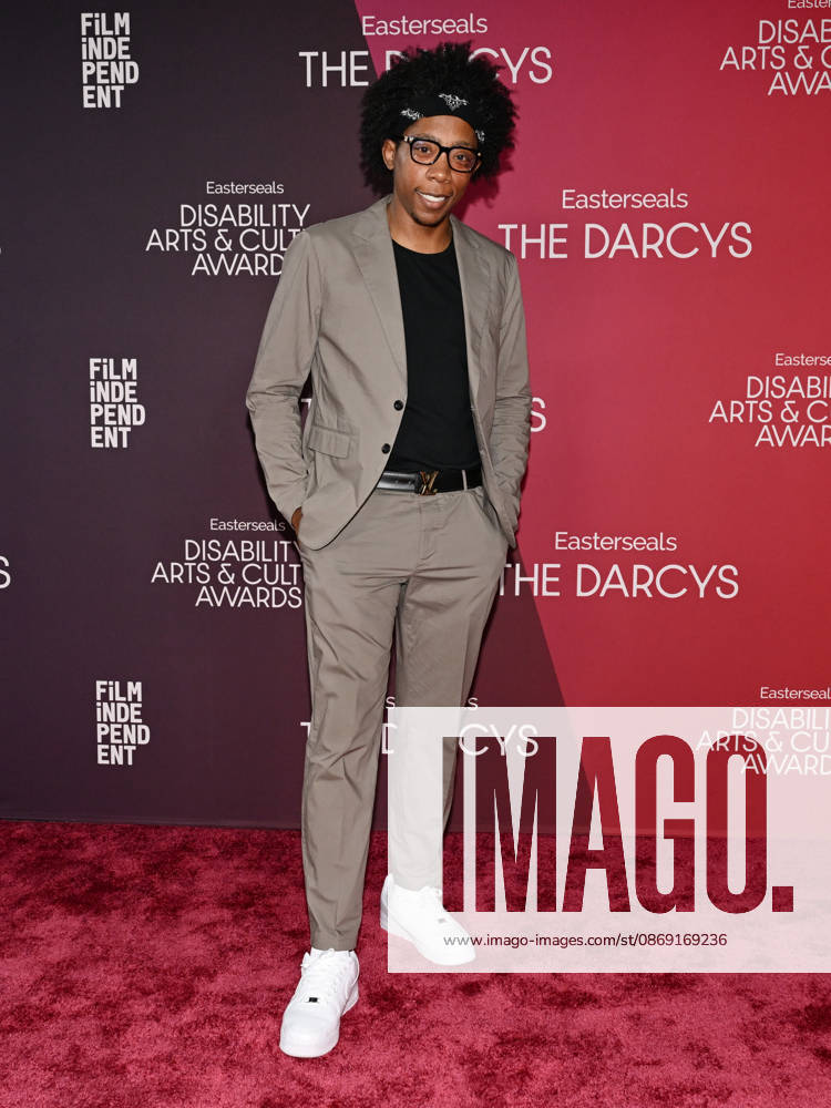 J. SNOW attends the inaugural Easterseals Disability Arts & Culture Awards DARCYS Awards red carpet. Santa Monica USA - ZUMAb173 20261010_aap_b173_049