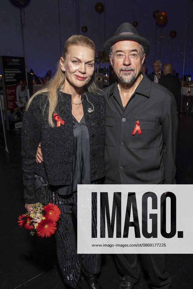ABB HOPE GALA: Anna Loos and Jan Josef Liefers, a married couple, were guests at the Hope Gala 2026 party at the Schauspielhaus Dresden on October 10, 2026, in Dresden, Saxony, Germany