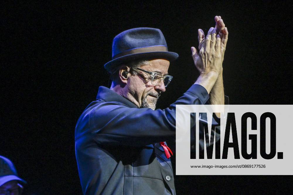 ABB HOPE GALA: Jan Josef Liefers performance on stage at the Hope Gala 2026 at the Schauspielhaus Dresden on October 10, 2026, in Dresden, Saxony, Germany