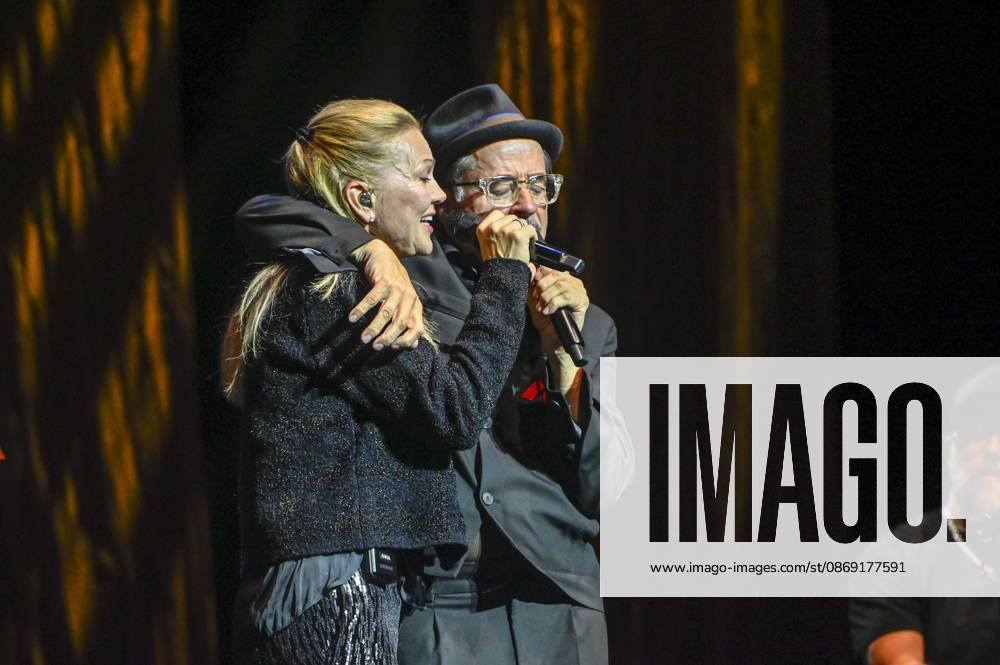 ABB HOPE GALA: Anna Loos and Jan Josef Liefers Perform a Duet on Stage at the Hope Gala 2026 at the Schauspielhaus Dresden on October 10, 2026, in Dresden, Saxony, Germany