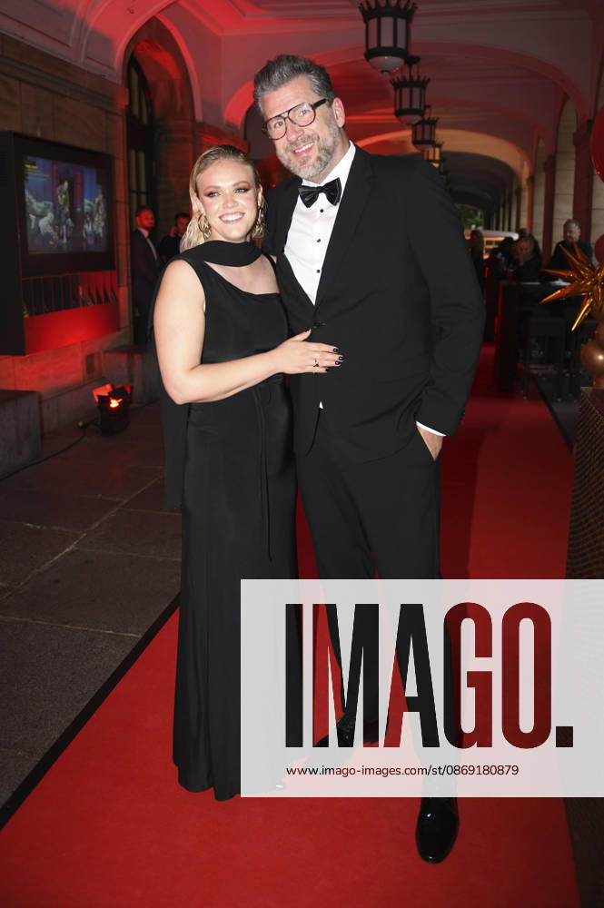 Sue Rosenblatt and Andre Stade at the 18th Hope Gala 2026 at the Schauspielhaus Dresden, October 10, 2026 Foto:xM.xFischerx xFuturexImagex hope_6017