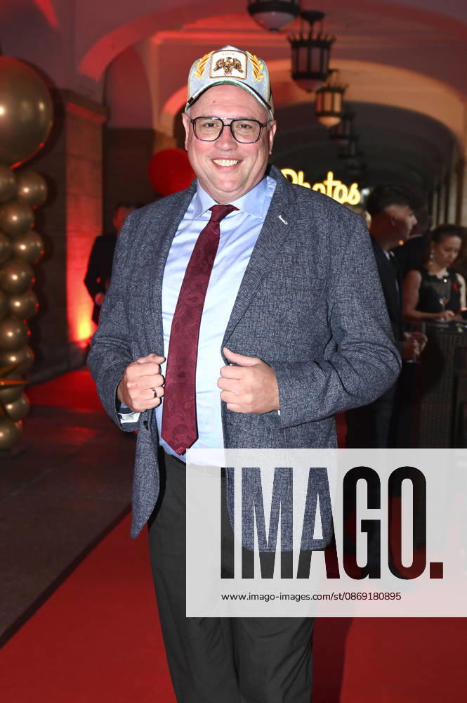 Maik Zeuge at the 18 Hope Gala 2026 at the Schauspielhaus Dresden, October 10, 2026 Foto:xM.xFischerx xFuturexImagex hope_6020