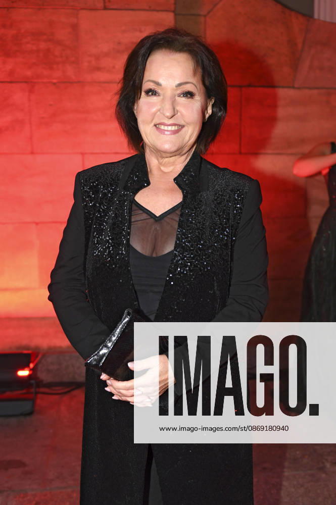 Ute Freudenberg at the 18th Hope Gala 2026 at the Schauspielhaus Dresden, October 10, 2026 Foto:xM.xFischerx xFuturexImagex hope_6029