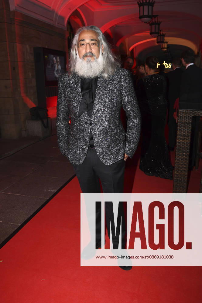 Senay Gueler at the 18 Hope Gala 2026 at the Schauspielhaus Dresden, October 10, 2026 Foto:xM.xFischerx xFuturexImagex hope_6065